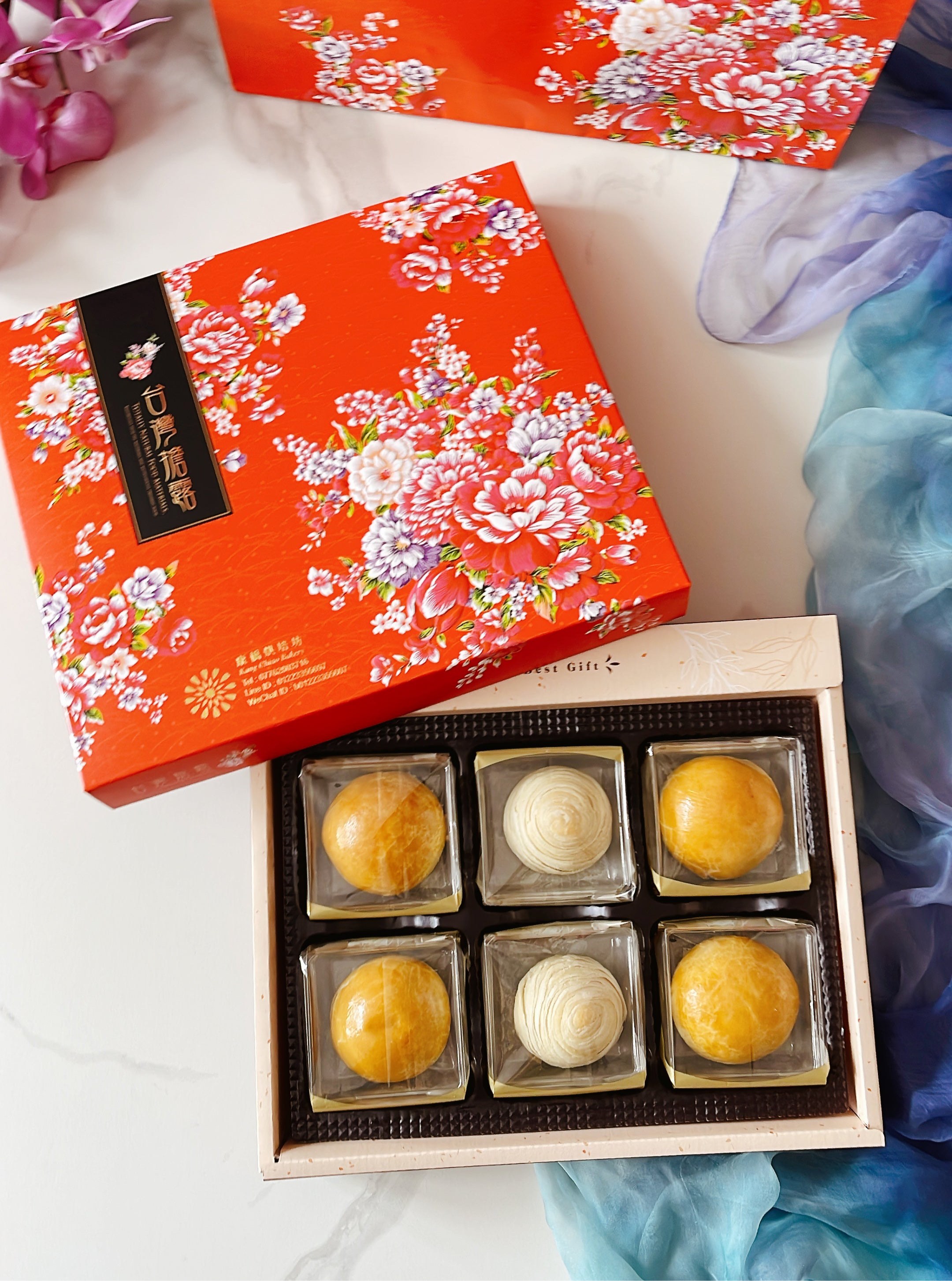 [C18] 劍橋酥&紅豆黃麻糬酥 &酥 6入禮盒裝Green Tea, Red Bean & Salted Duck Egg Yolk Mochi Pastry & Red Bean & Salted Duck Egg Yolk Mochi Pastry & Green Tea, Red Bean & Mochi Pastry６ in Gift Box